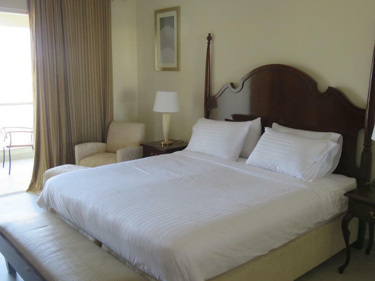Holiday Home 3 Bedroom Seaview Ras al-Khaimah Exterior foto